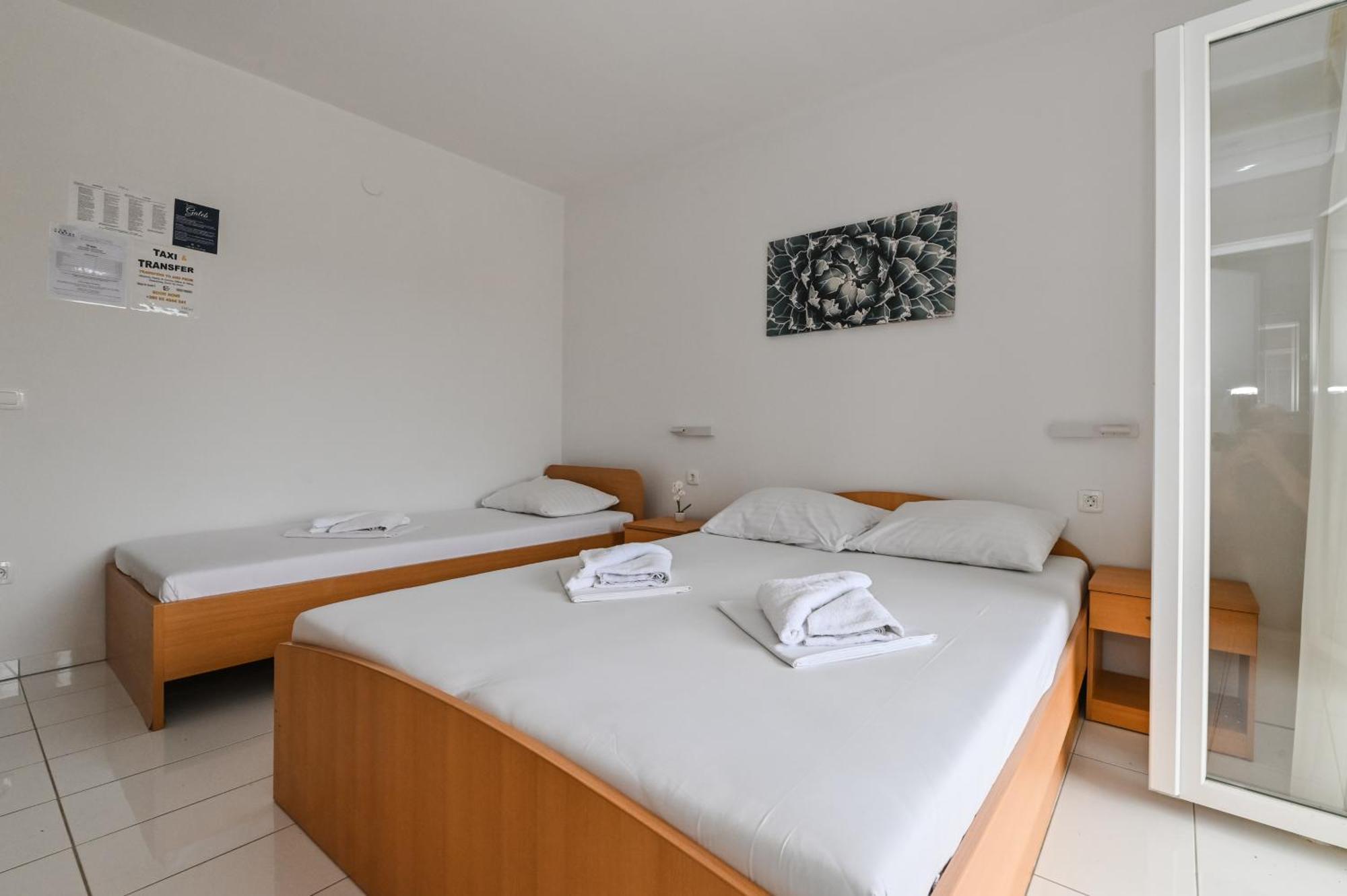 Seagull Pool Apartments & Studios Novalja Quarto foto